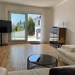 Weingut-aparthotel Olinger Hotel 5*