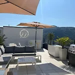 Weingut-aparthotel Olinger Hotel 5*