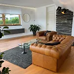 Hotel Weingut-aparthotel Olinger 5*
