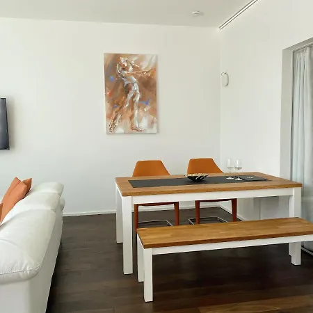 Weingut-aparthotel Olinger 5* Mehring (Rhineland-Palatinate)