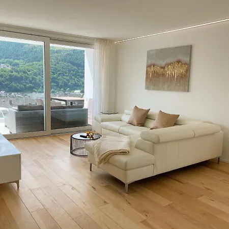 Szálloda Weingut-aparthotel Olinger