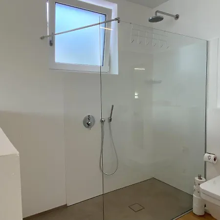 Szálloda Weingut-aparthotel Olinger