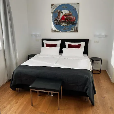 Szálloda Weingut-aparthotel Olinger 5*