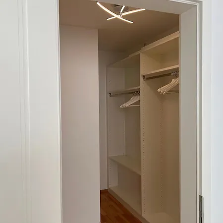 Weingut-aparthotel Olinger Szálloda 5*