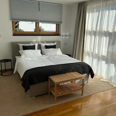 Weingut-aparthotel Olinger 5* Mehring (Rhineland-Palatinate)