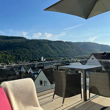 Weingut-aparthotel Olinger Szálloda