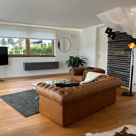 Weingut-aparthotel Olinger Szálloda Mehring