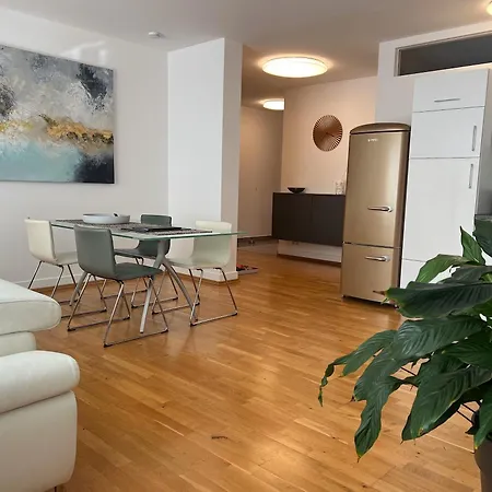 Szálloda Weingut-aparthotel Olinger