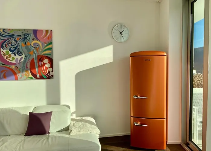 فندق Weingut-aparthotel Olinger ميهرينغ