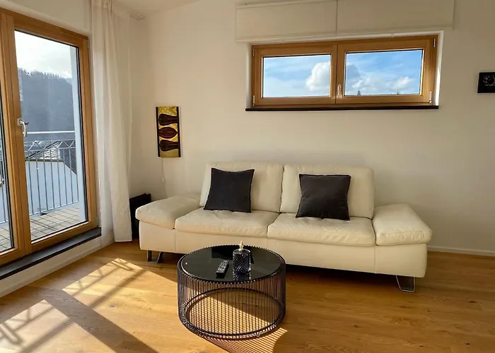 Weingut-aparthotel Olinger