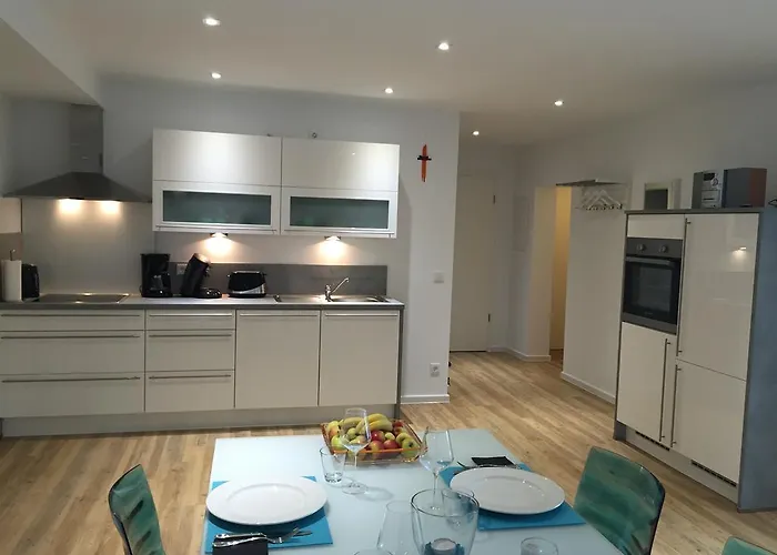 Weingut-aparthotel Olinger 5* ميهرينغ