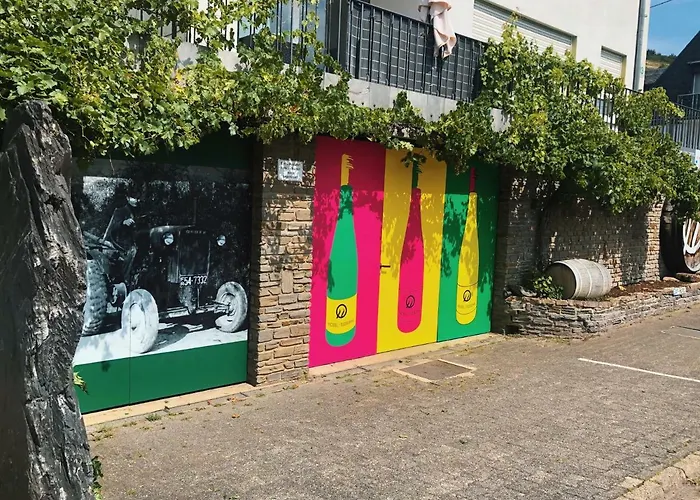 Hotel Weingut-aparthotel Olinger Mehring (Rhineland-Palatinate)